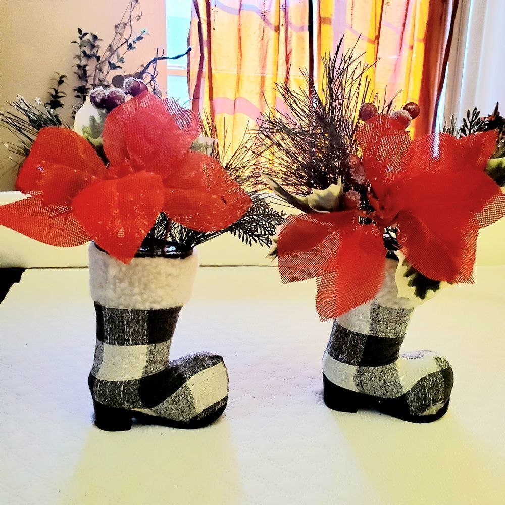 Christmas Floral Boots Decor